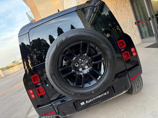 LAND ROVER Defender 90 3.0D I6 200 CV AWD Auto ''TOTAL BLACK''