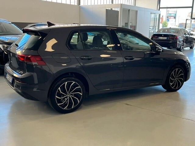 Volkswagen Golf 1.0 eTSI EVO DSG Life