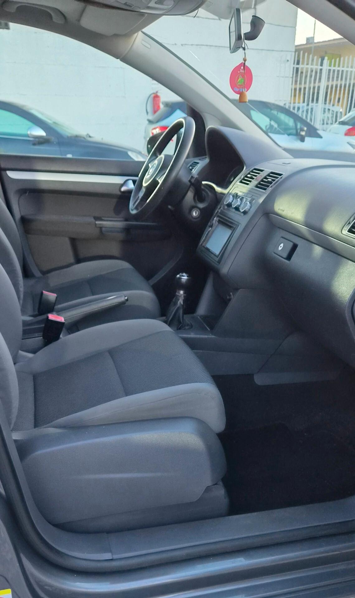 Volkswagen Touran 1.2 TSI Trendline gpl 7posti