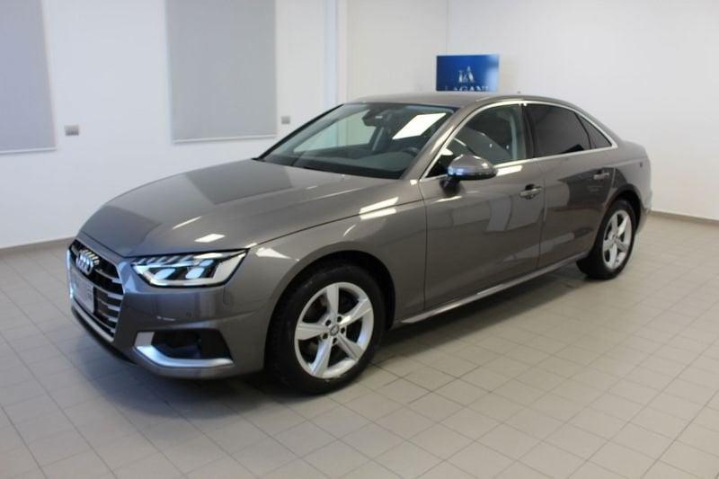 Audi A4 A4 30 TDI Business Advanced