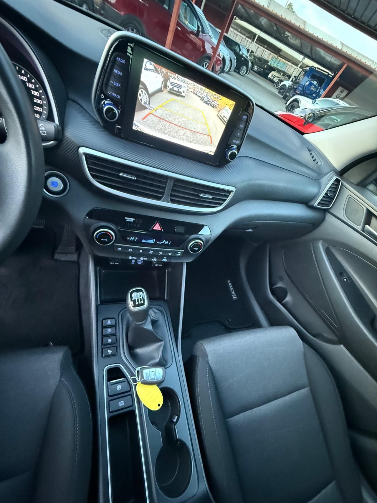 Tucson 1.6 CRDi HYBRID-( 43 mila km )unipro-rate-garanzia