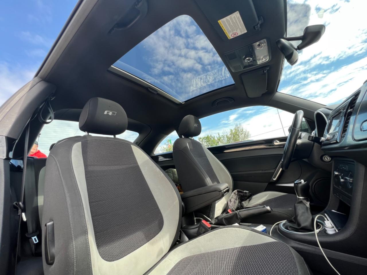 Volkswagen Maggiolino 2.0 TDI R-Line