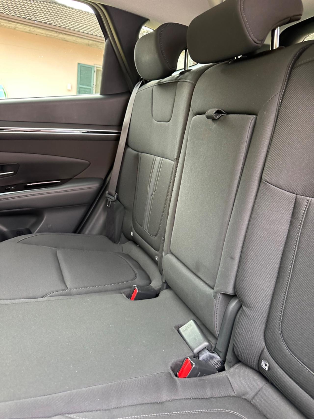Hyundai TUCSON 1.6 HEV 4WD EXELLENCE KMCERT UNICOPR GARANZ