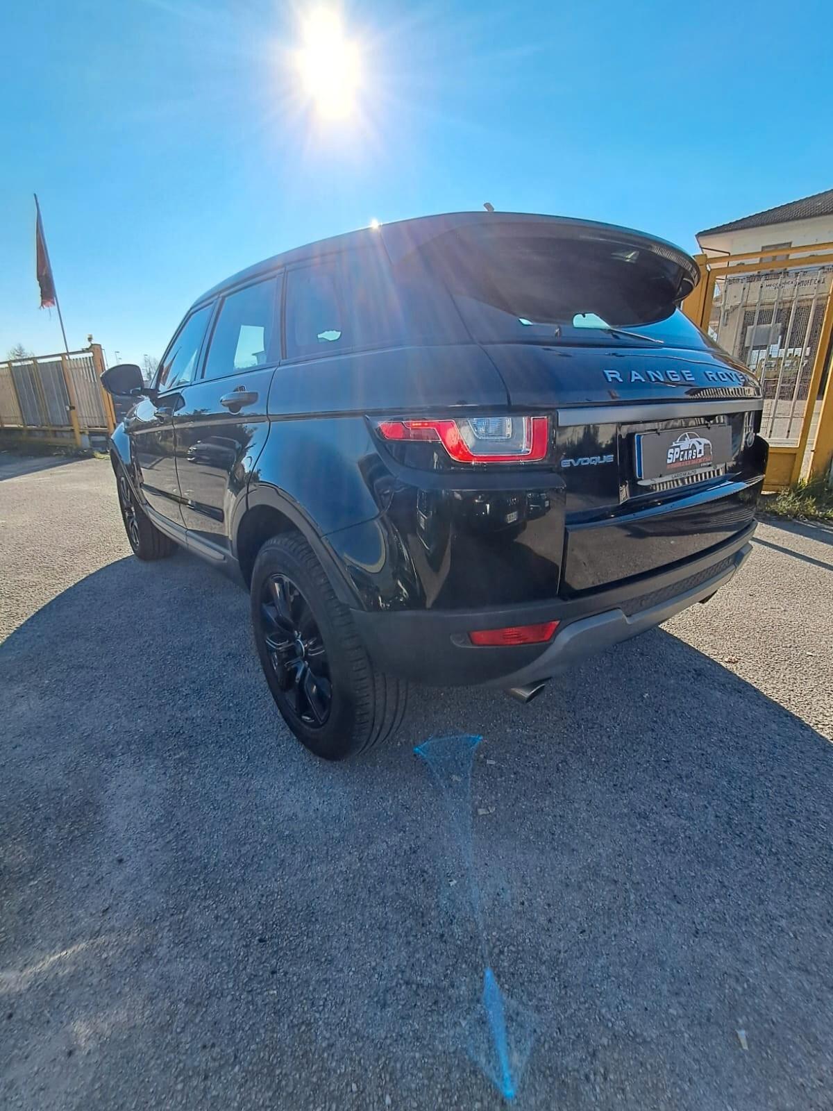 Land Rover Range Evoque 2.0 eD4 5p. SE Dynamic