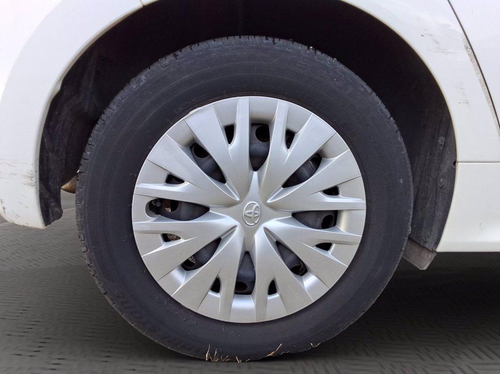 TOYOTA Yaris 1.5h active del 2023