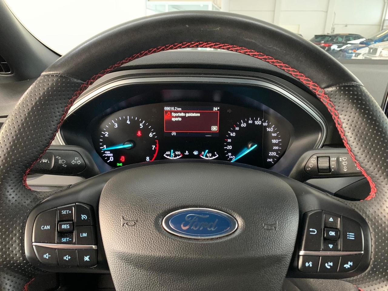 Ford Focus 1.0 EcoBoost Hybrid 125 CV Power. 5p. ST-Line Style