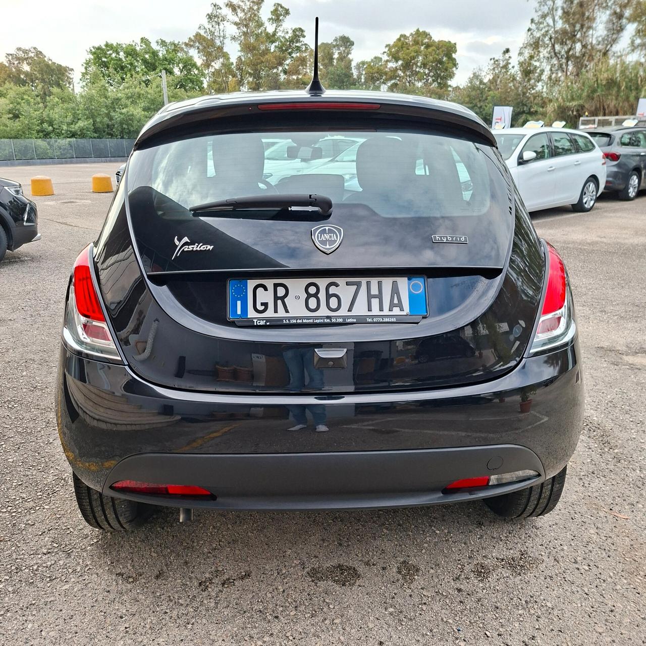 Lancia Ypsilon 1.0 Bz 70 Cv Hybrid Gold +
