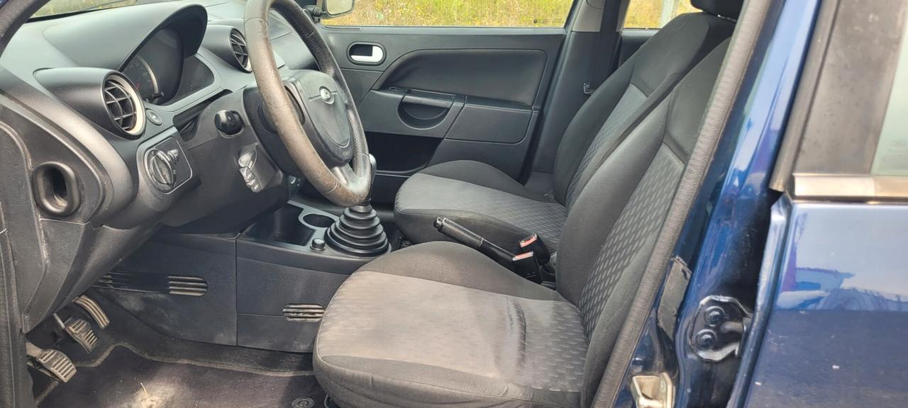 Ford Fiesta 1.4 TDCi 5p. Ambiente