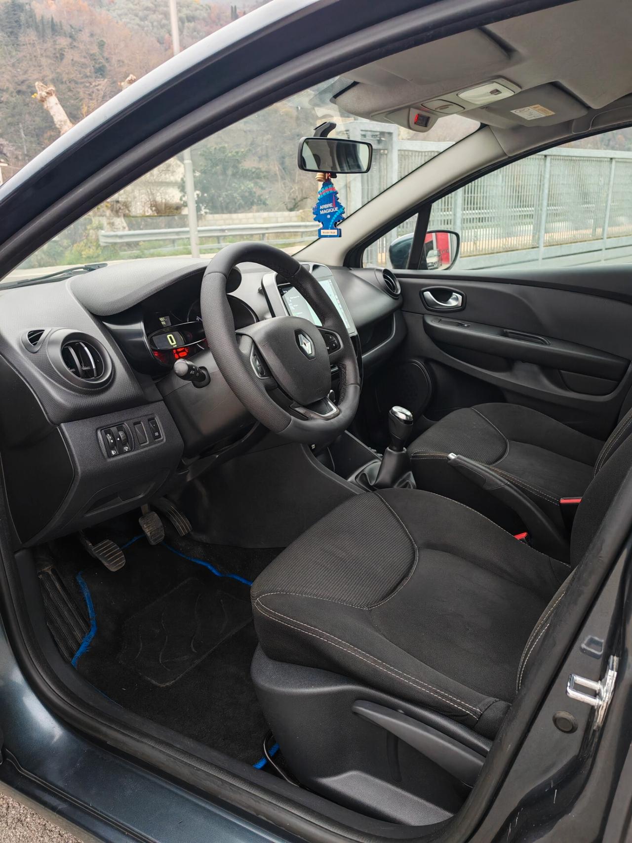 Renault Clio dCi 8V 75 CV Start&Stop 5 porte Energy Intens