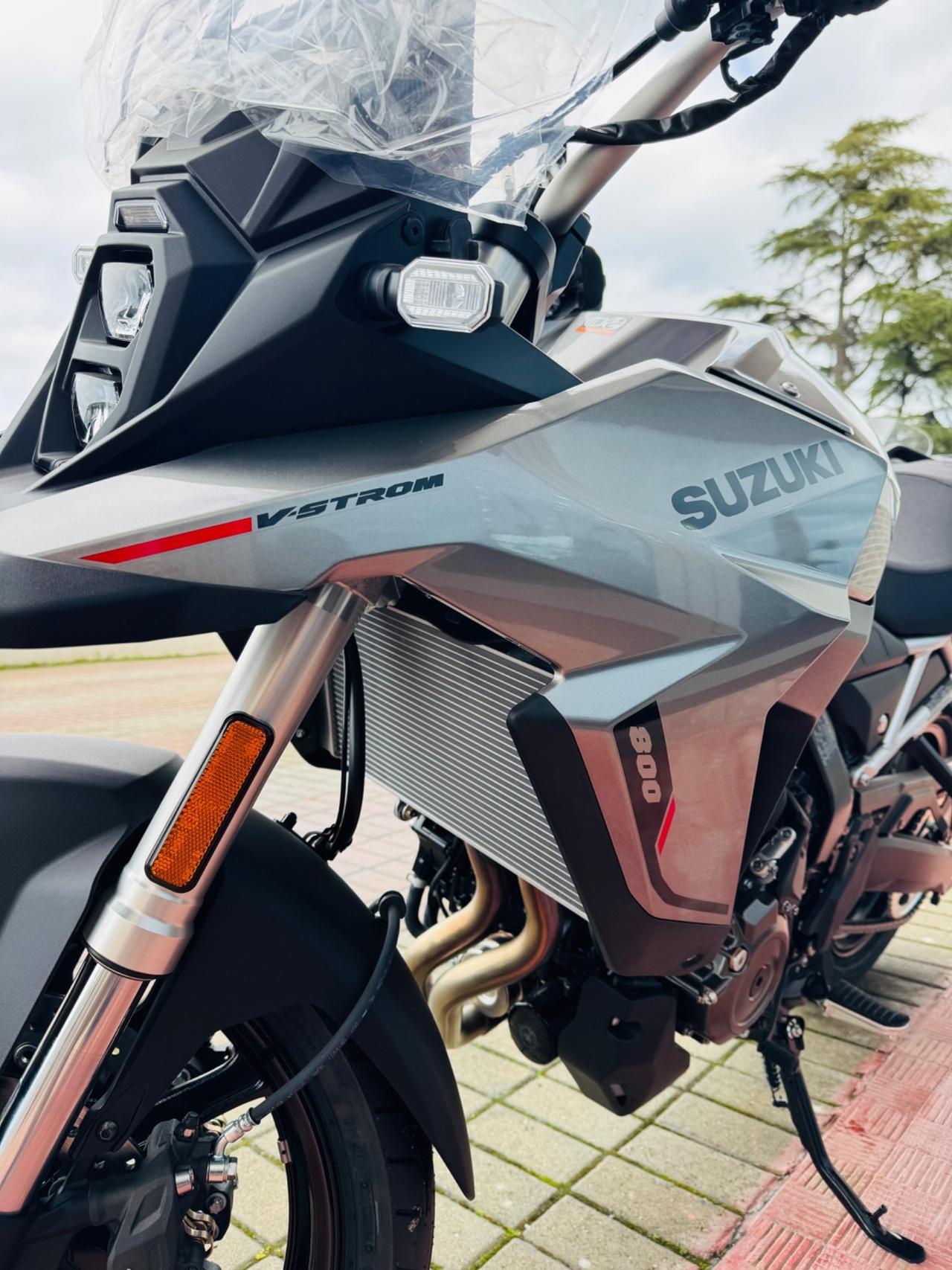 Suzuki V Strom DL 800 SE PROMOZIONE