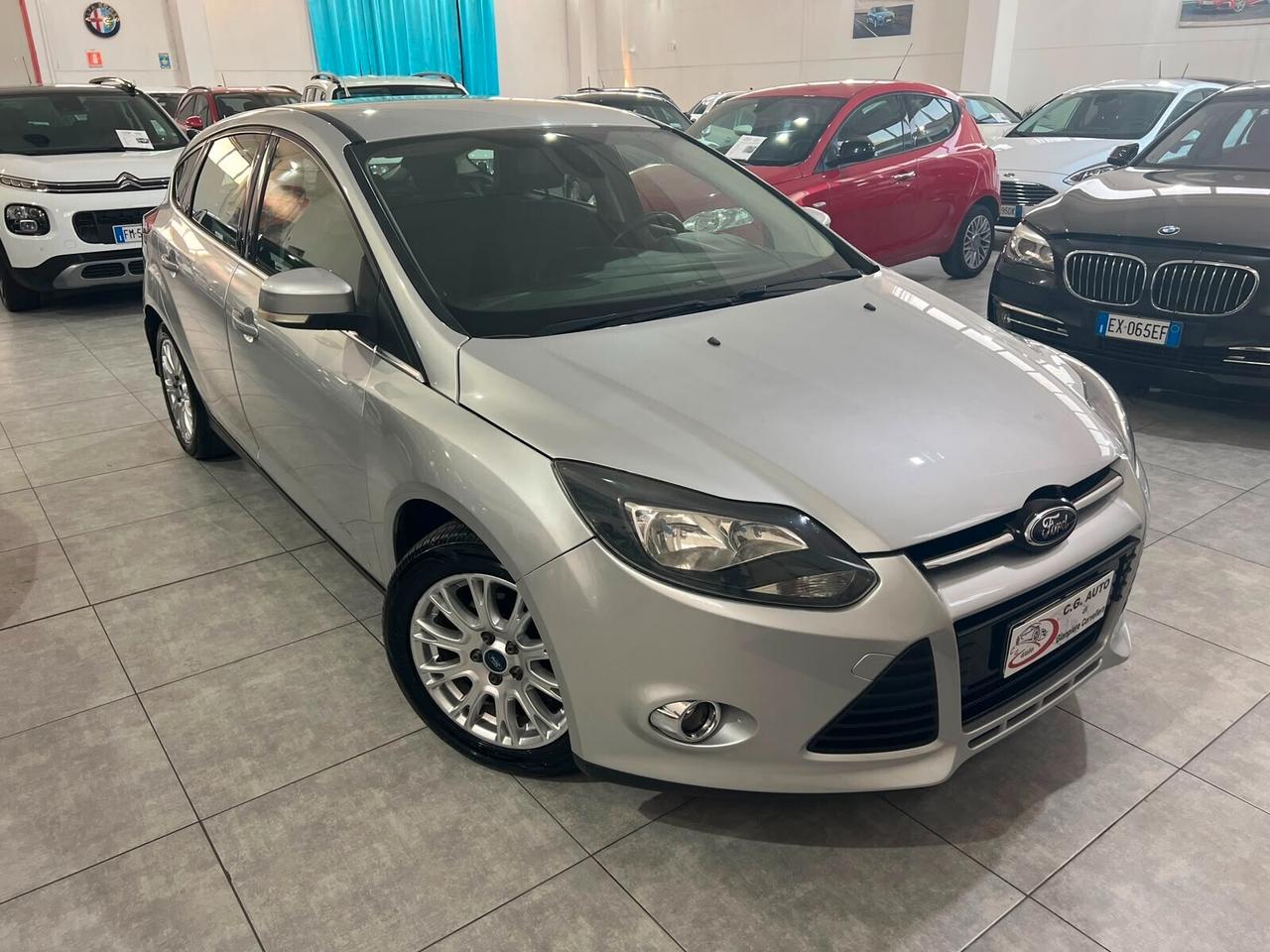 Ford Focus 1.6 116 CV - TITANIUM - 2014