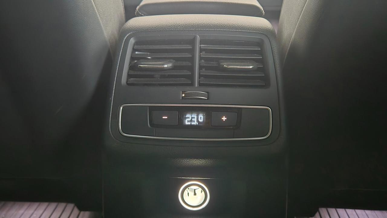 Audi A4 S4 Avant 3.0 TFSI quattro tiptronic Business