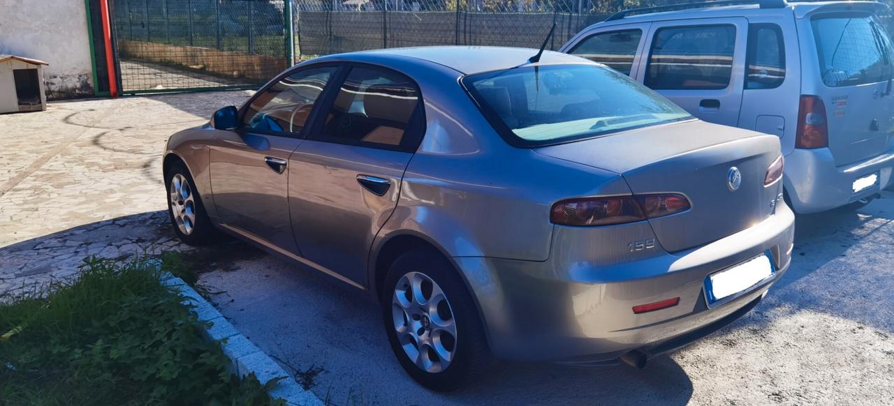 Alfa Romeo 159 1.9 JTDm 16V Exclusive