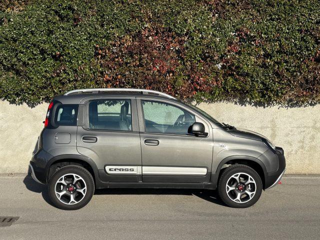 FIAT Panda CROSS 0.9 TwinAir Turbo S&S 4x4 NEOPATENTATI