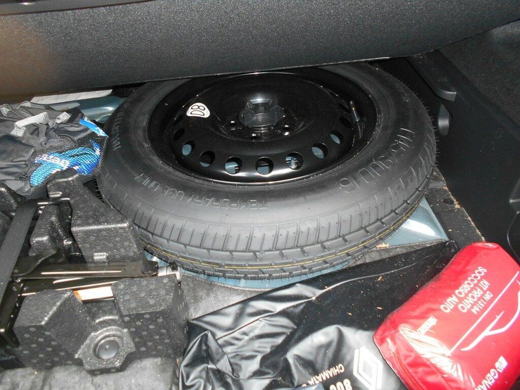 Renault Arkana 1.6 E-TECH Hybrid Engineered Auto