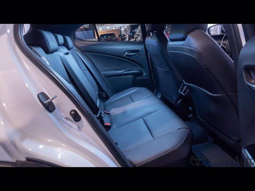 LEXUS Ux 250h 2.0 design 2wd cvt del 2022