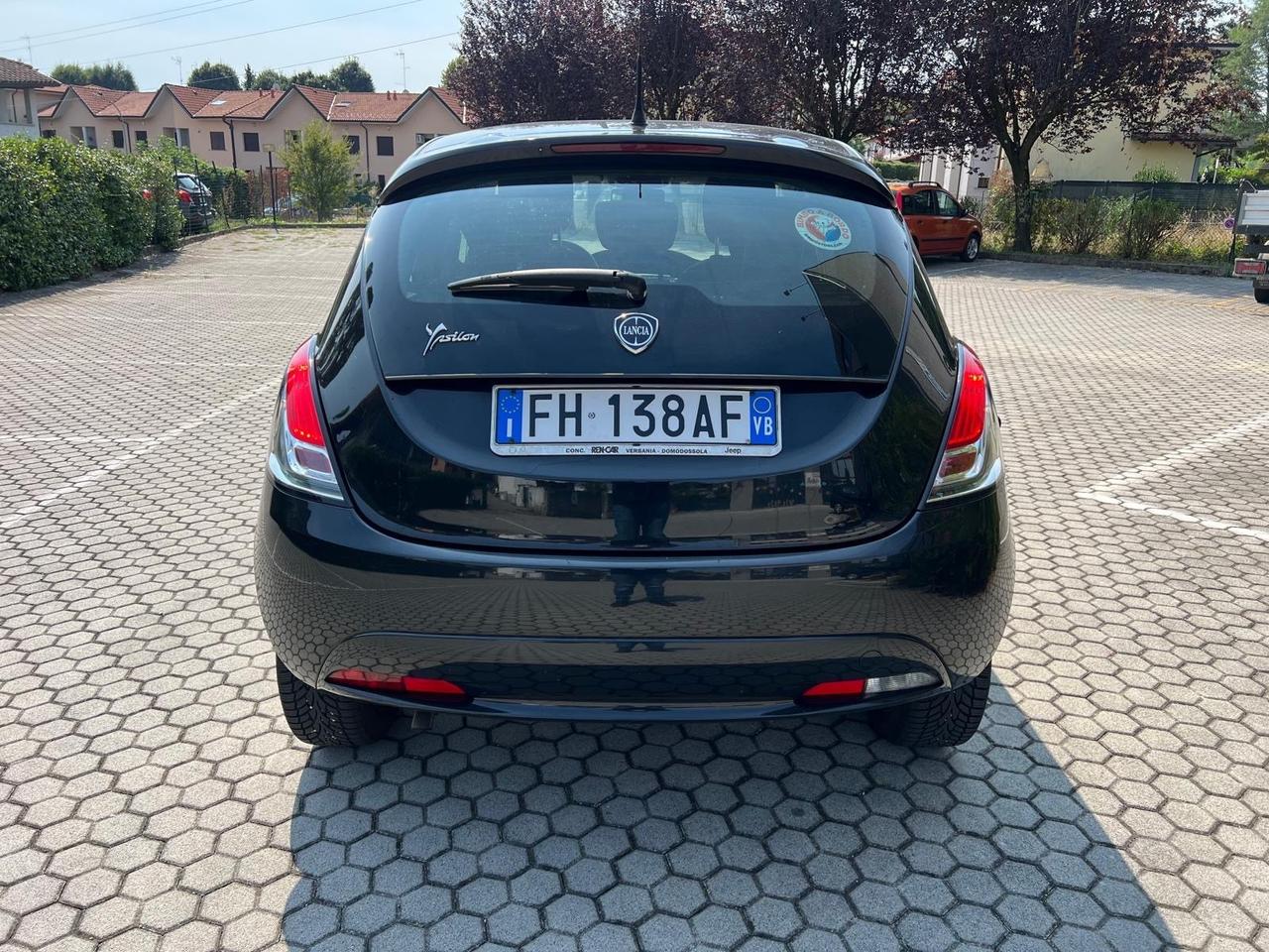 Lancia Ypsilon 1.2 69 CV 5 porte GPL Ecochic Unyca