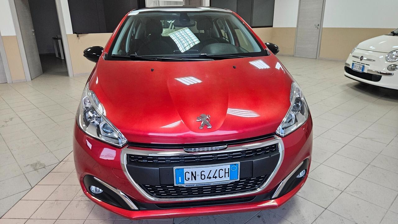 Peugeot 208 PureTech 82 5 porte Allure