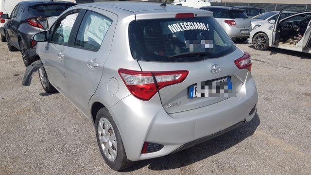 TOYOTA Yaris 1.0 5 porte