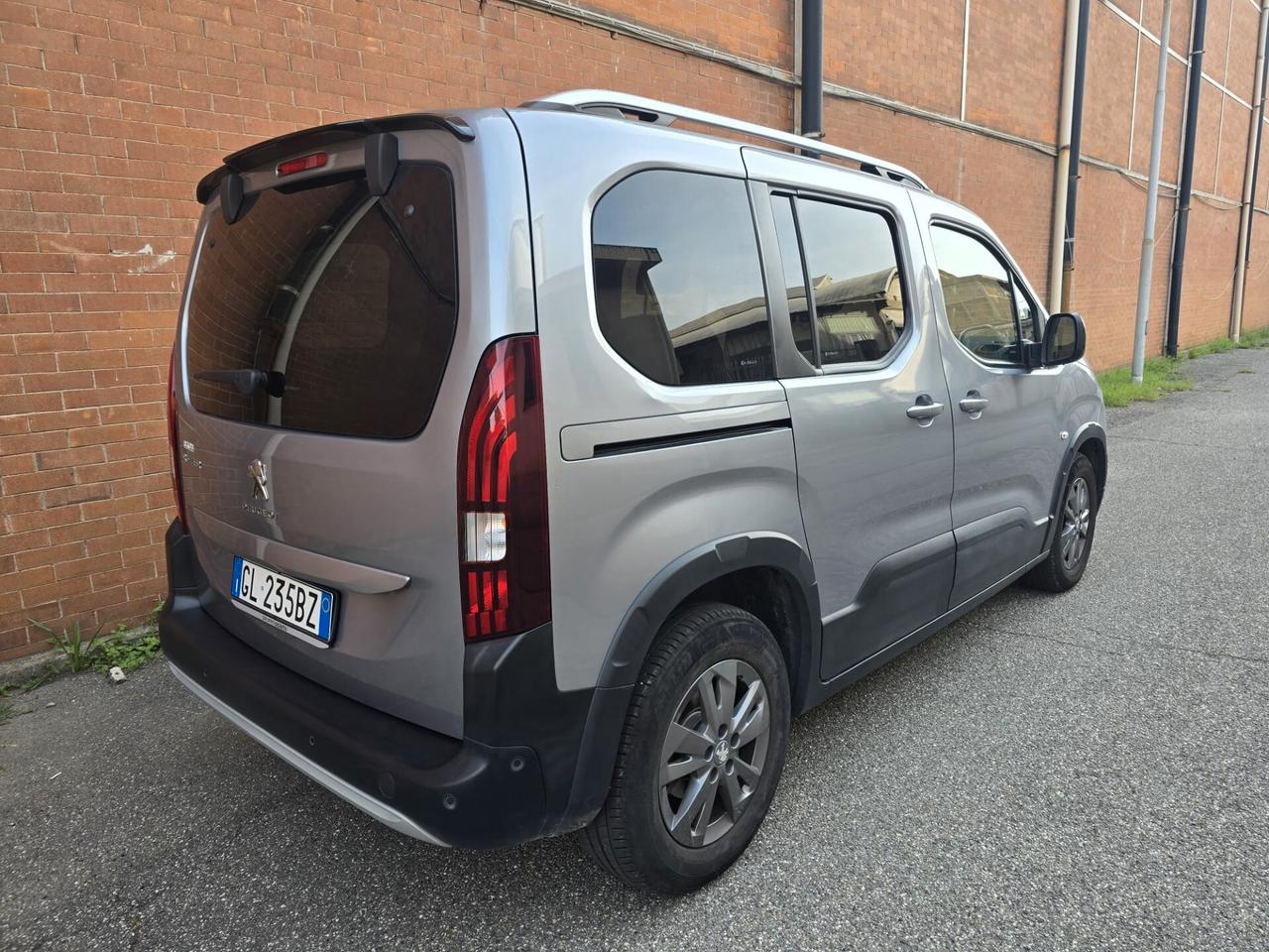 Peugeot Rifter Mix BlueHDi 130 S&S PC Allure Standard