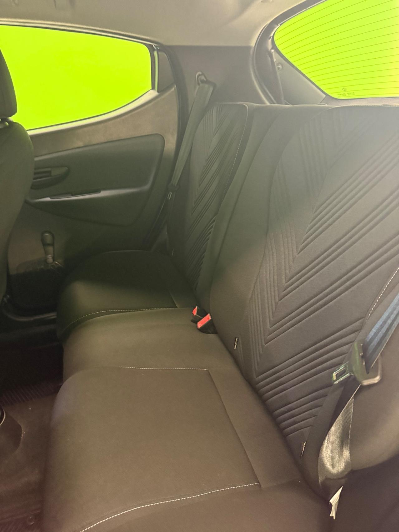 Lancia Ypsilon 1.0 FireFly 5 porte S&S Hybrid Ecochic Silver