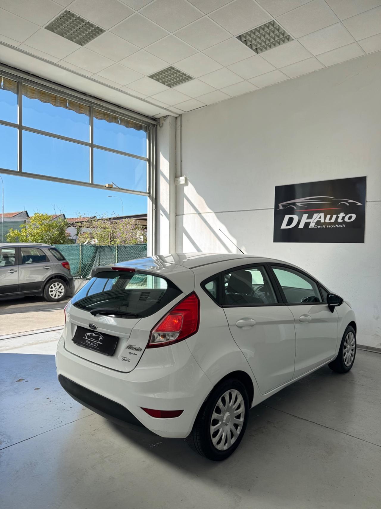 Ford Fiesta 1.5 TDCi 75CV 5 porte Titanium