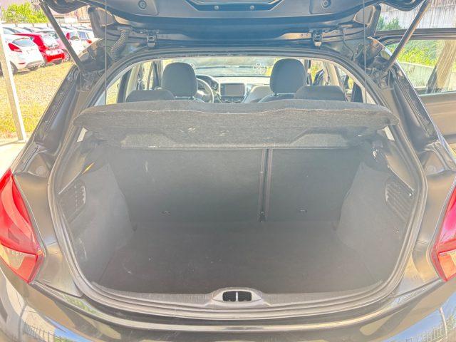 PEUGEOT 208 1.2 82cv 5 porte POCHI CHILOMETRI OK NEOPATENTATI