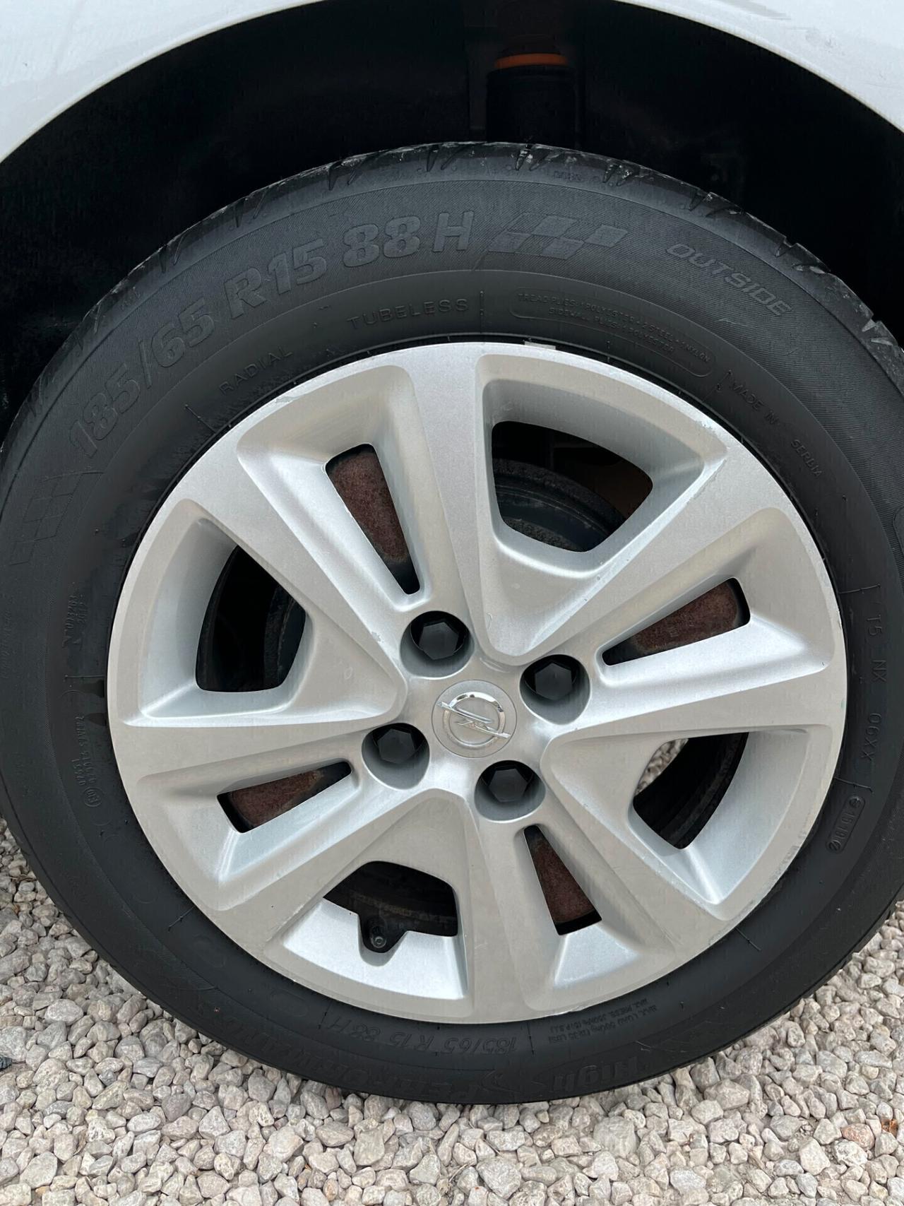 Opel Corsa 1.4 90CV GPL VALIDO FINO AL 2035 KM CERTIFICATI 2015