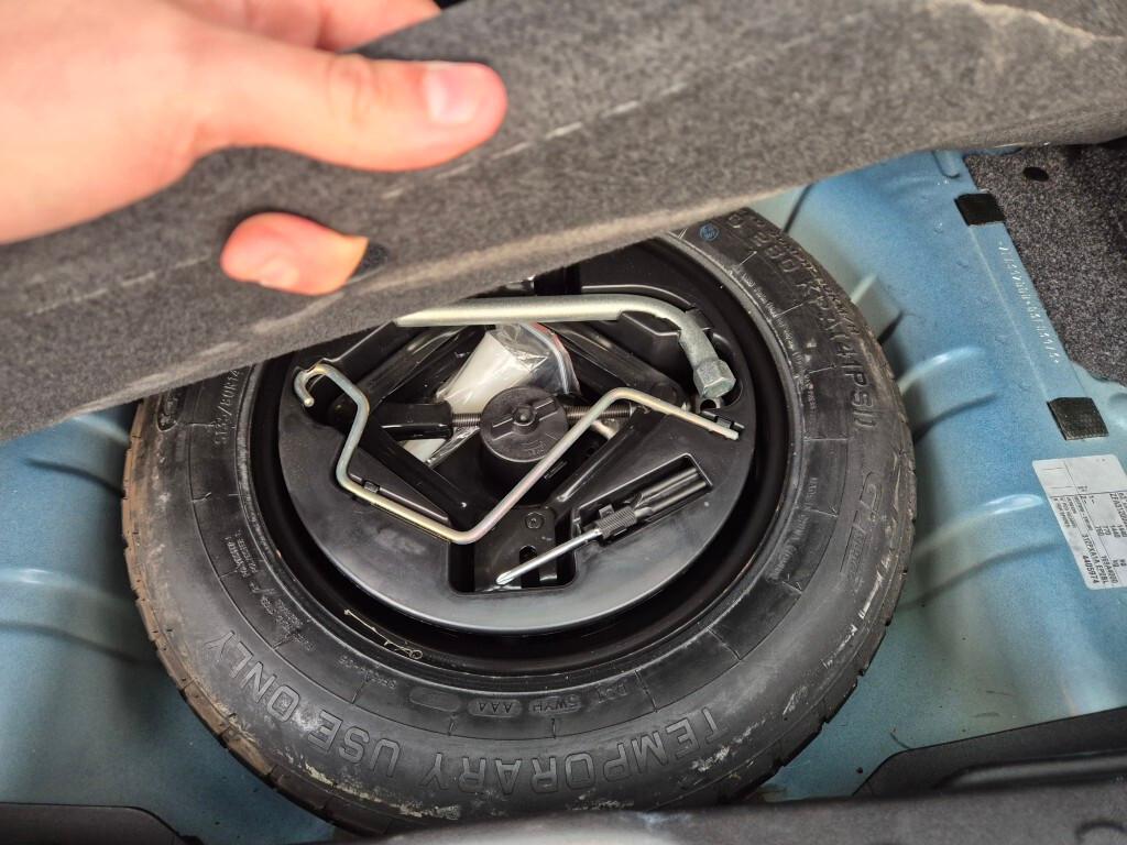 Fiat Panda 1.2 69CV COMANDI AL VOLANTE 5POSTI