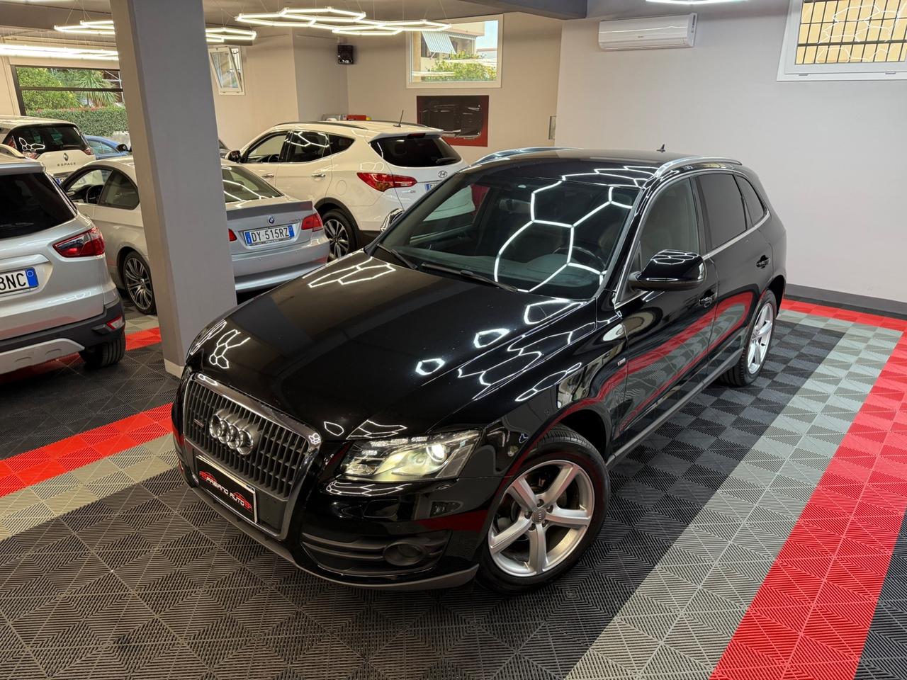 Audi Q5 2.0 TDI quattro S-LINE - FABIANOAUTO