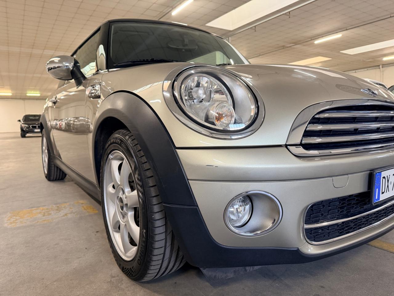 Mini 1.6 16V Cooper D