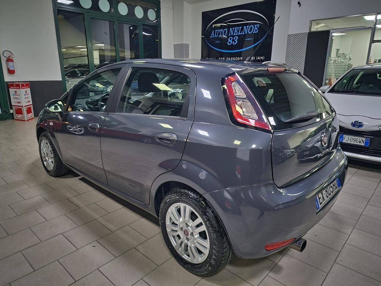 Fiat Punto 1.3 MJT II 75 CV 5 porte Lounge OK NEOPATENTATI