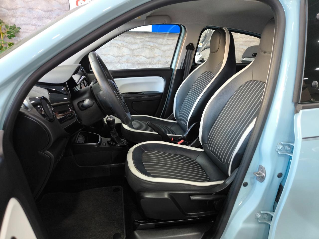 Renault Twingo SCe 65 CV Intens