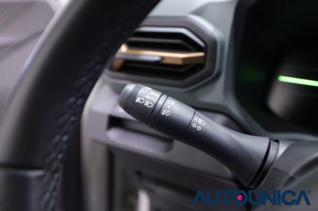 DACIA Duster TCE 130 CV MHEV 4x4 EXTREME FARI LED