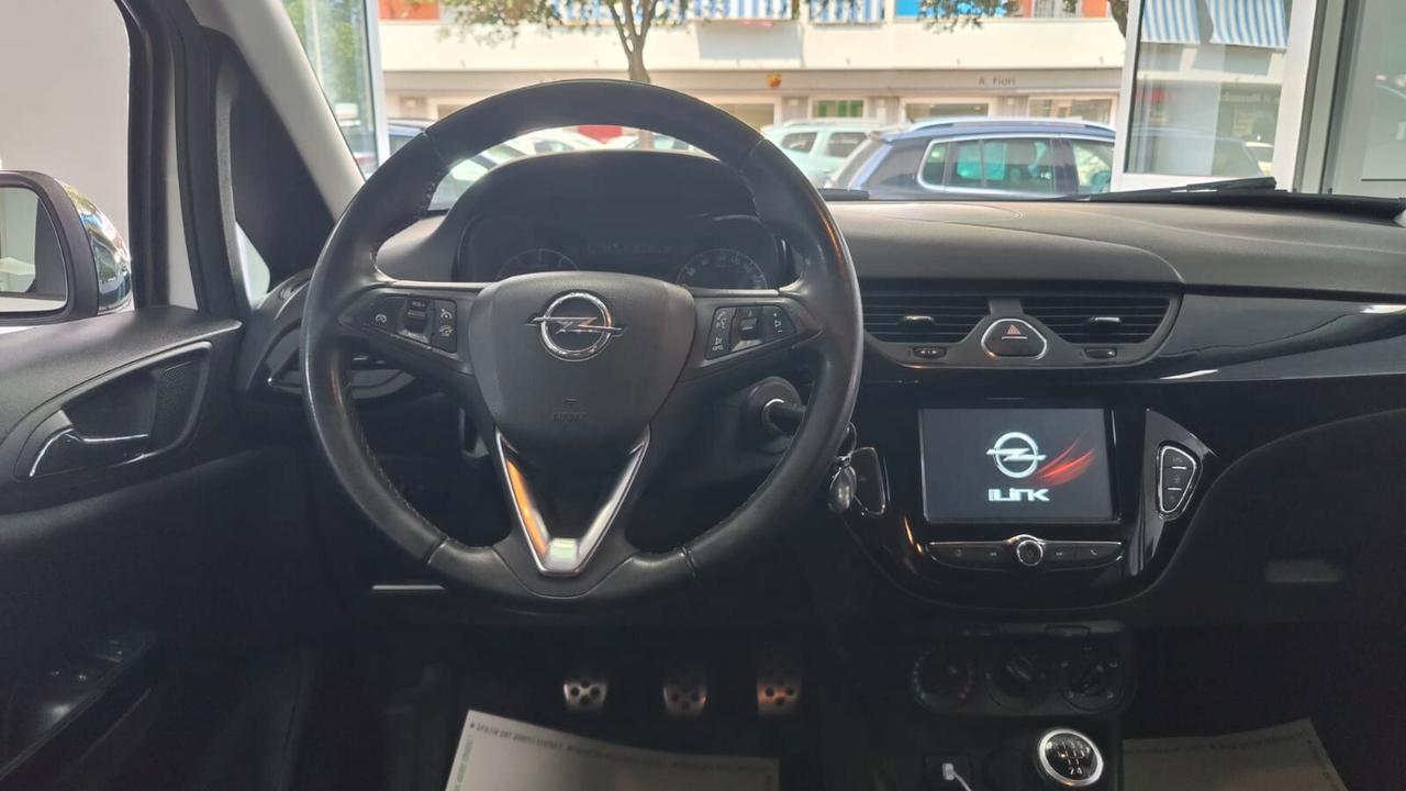 Opel Corsa 1.4 90CV GPL Tech 5 porte Black Edition