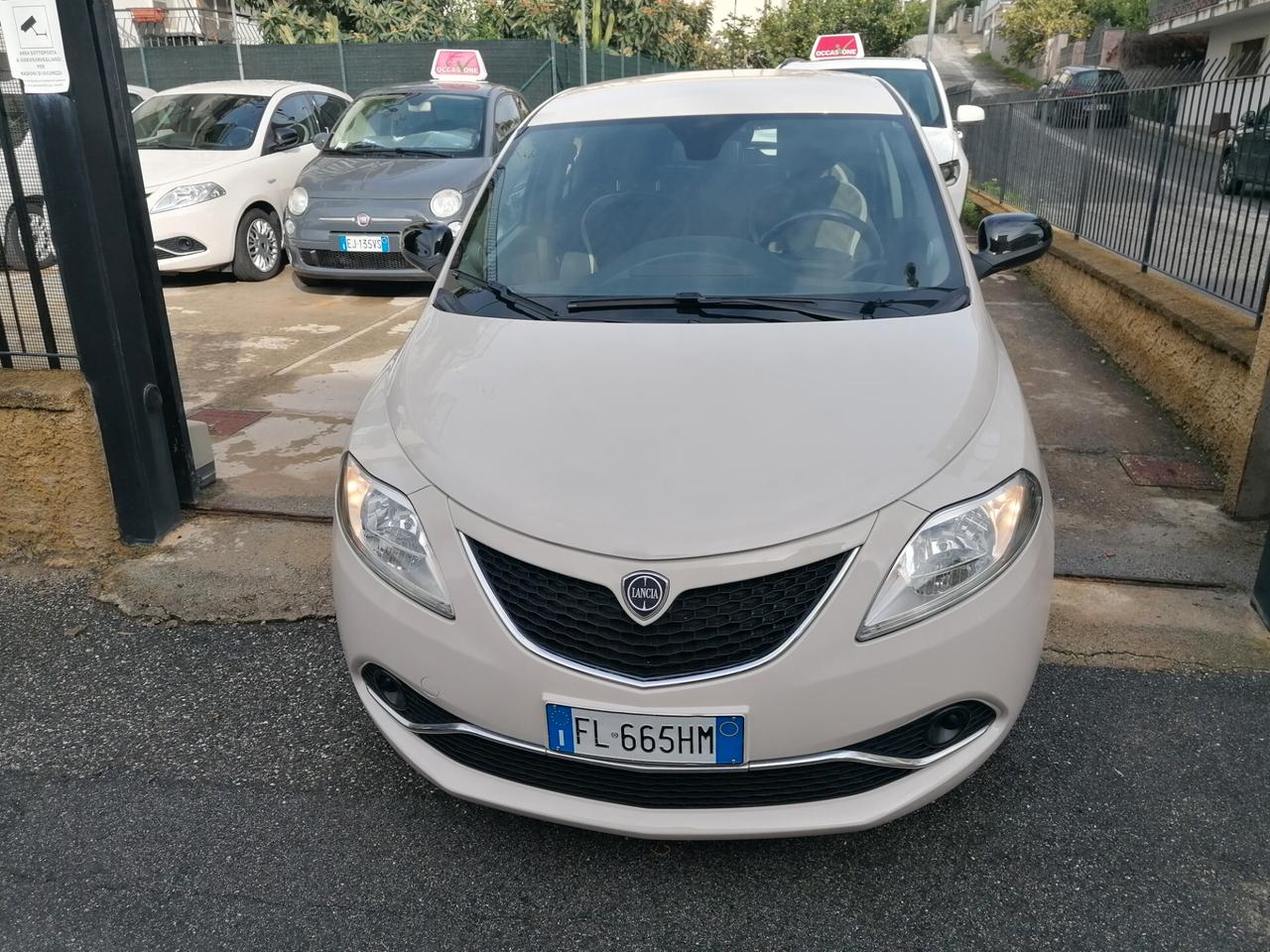 Lancia Ypsilon 1.2 69 CV 5 porte GPL Ecochic Gold