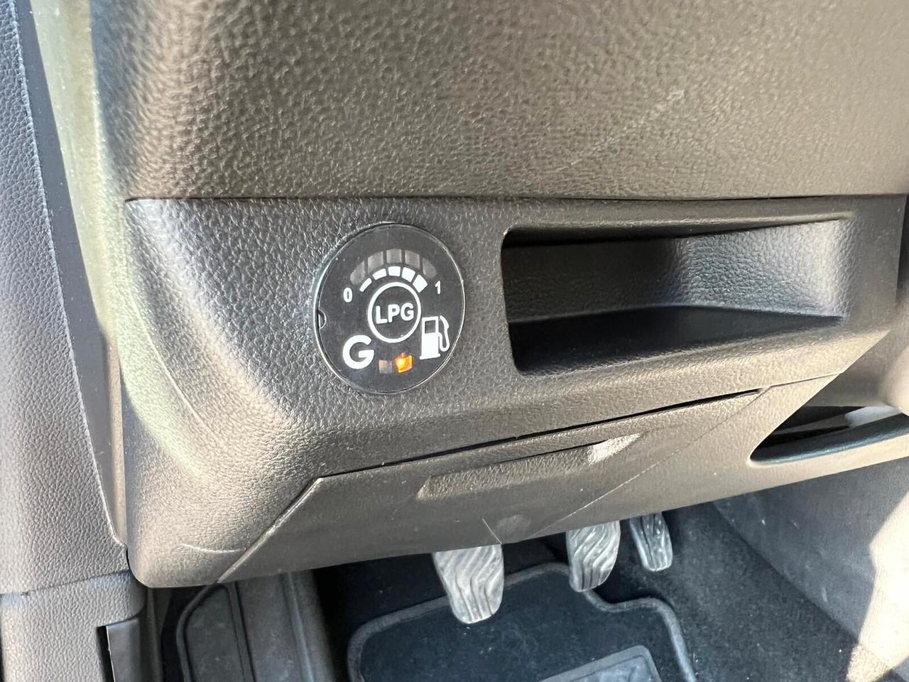 Renault Clio TCe 100 CV GPL 5 porte Equilibre