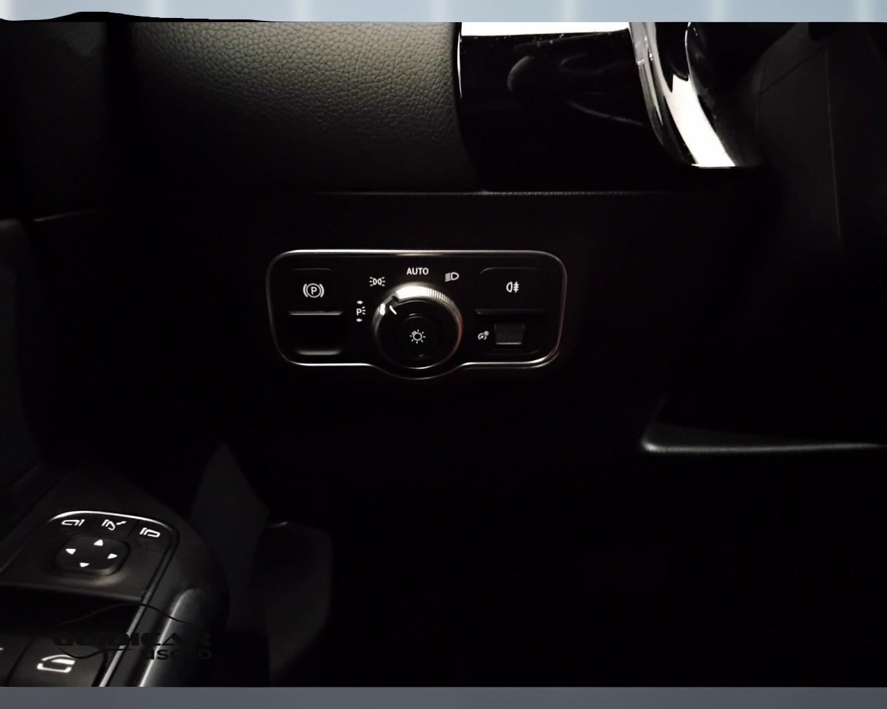 Mercedes-Benz GLA-H247 2023 - GLA 180 d Progressive Advanced auto