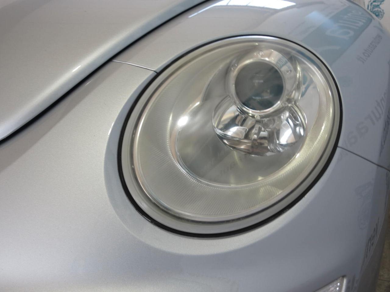 Volkswagen New Beetle 1.6 102 CV
