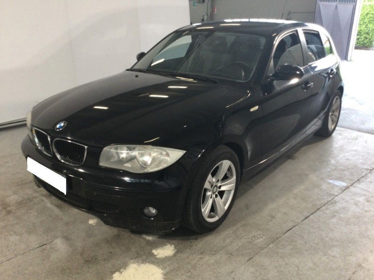 Bmw 118 118d cat 5 porte Eletta