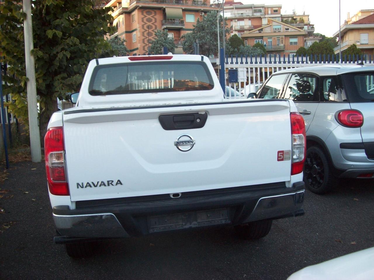 NISSAN NAVARA 2.3 DCI 4X4 ACENTA