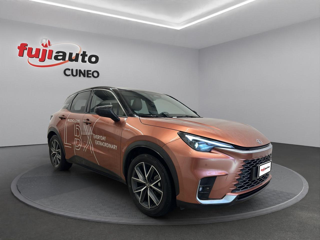 Lexus LBX 1.5 hybrid Cool 4wd