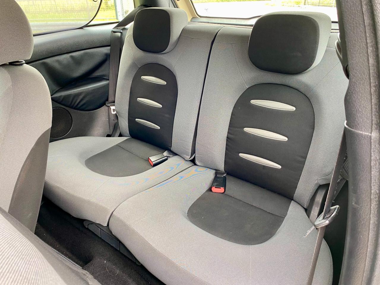 Lancia Ypsilon 1.2 8v Oro Giallo 60cv UNICO PROPRIETARIO