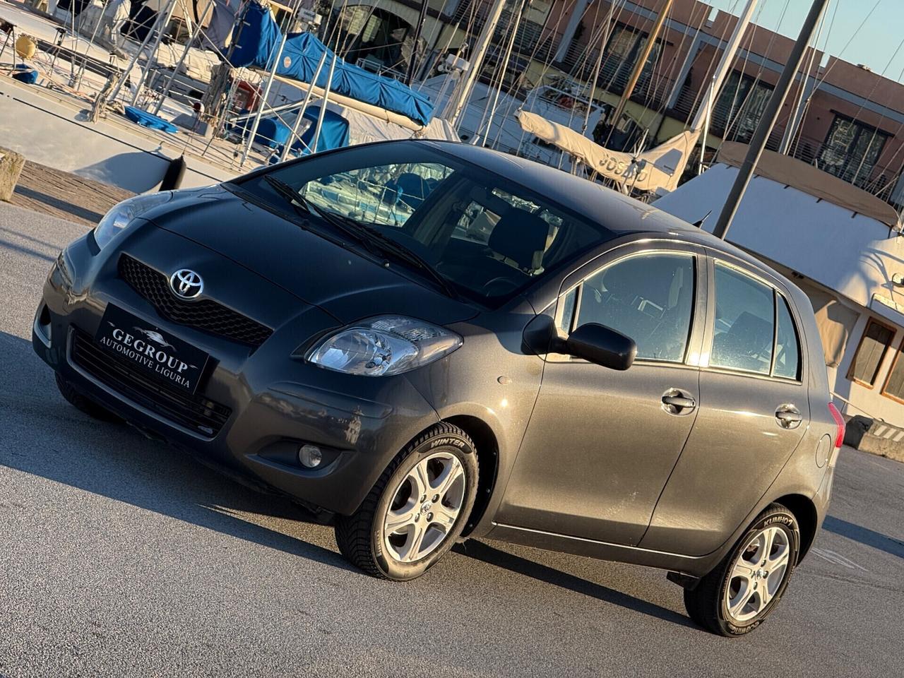 Toyota Yaris 1.4 D-4D DPF -EURO 5 - ADATTA A NEOPATENTATI