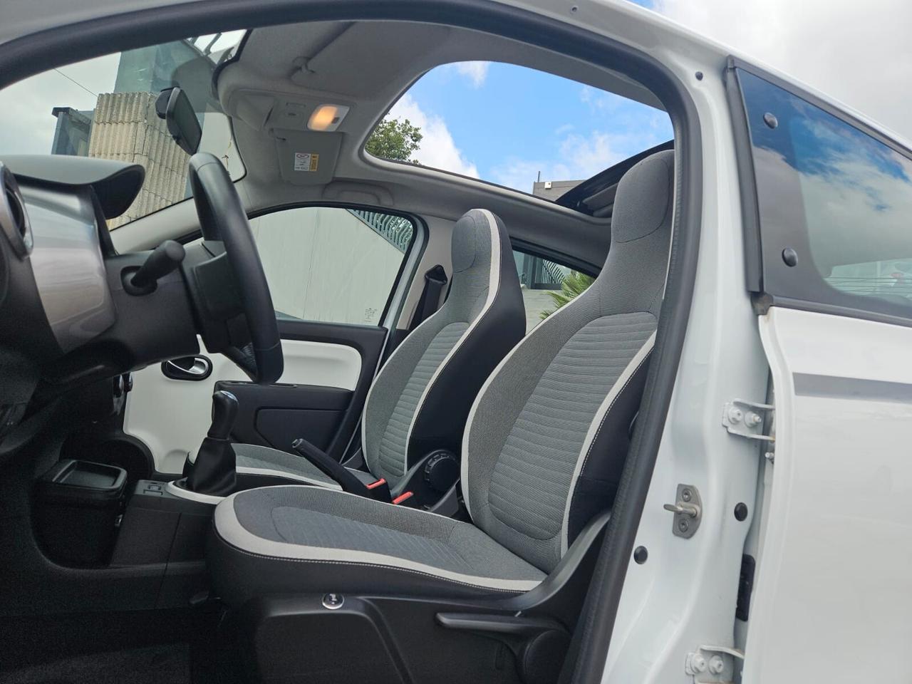 Renault Twingo SCe Limited