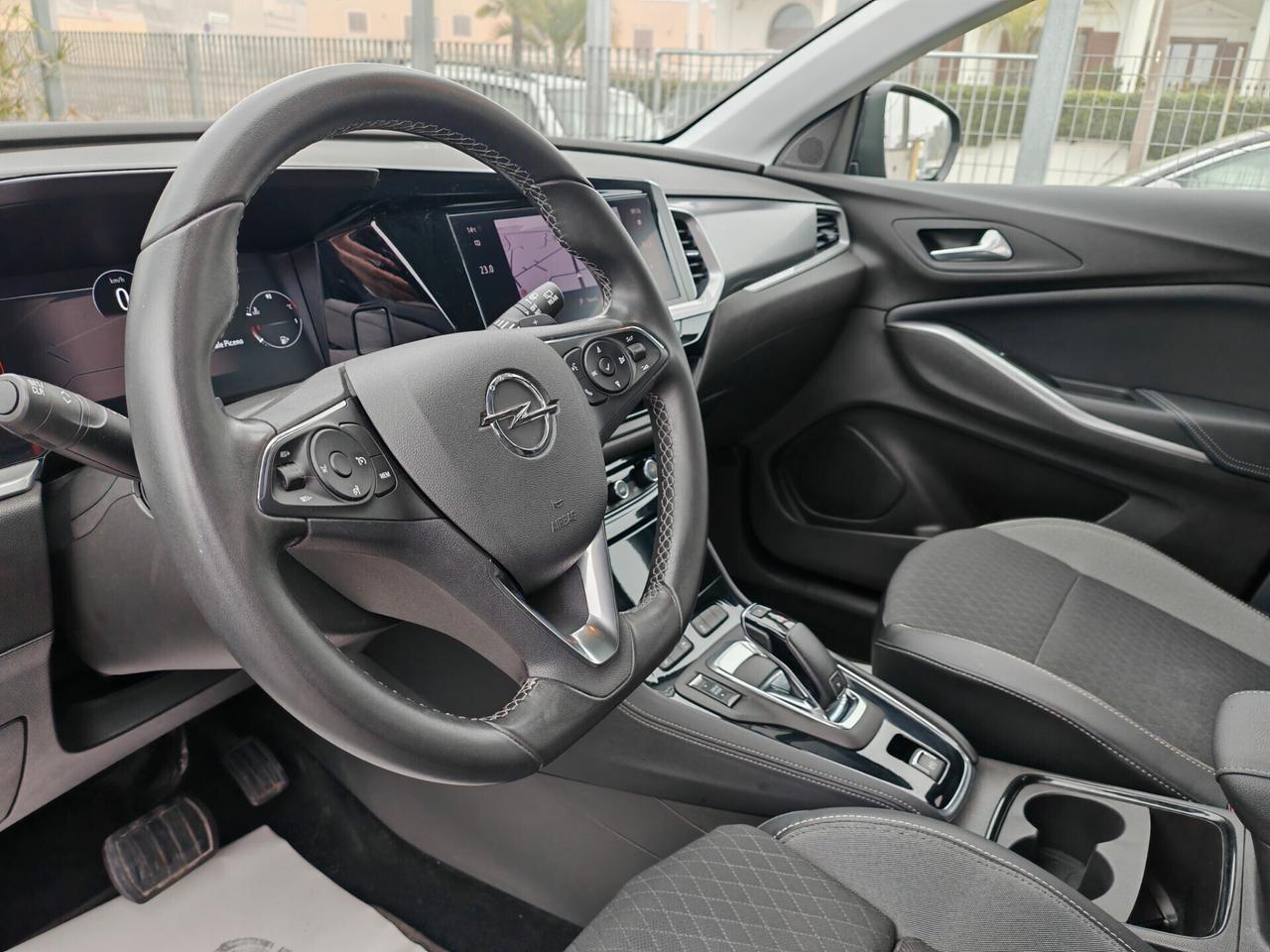 Opel Grandland 1.5D Ecotec navig cam led 2022