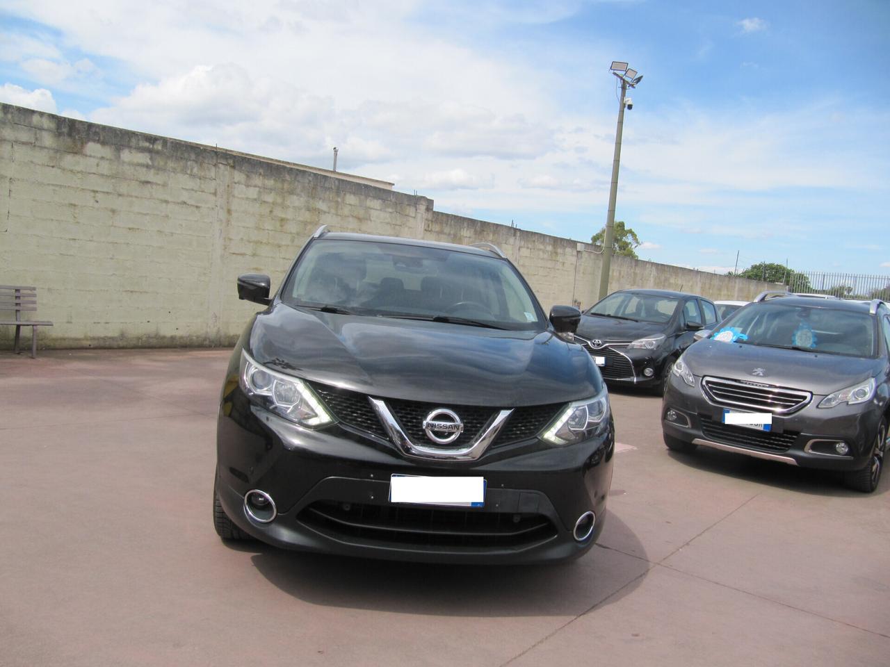 Nissan Qashqai 1.6 dCi 4WD Tekna tetto panoramico