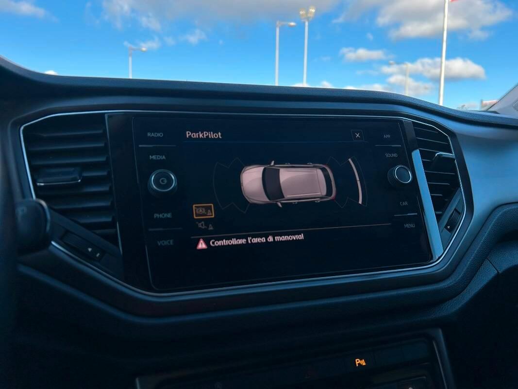 Volkswagen T-Roc 1.0 tsi Advanced