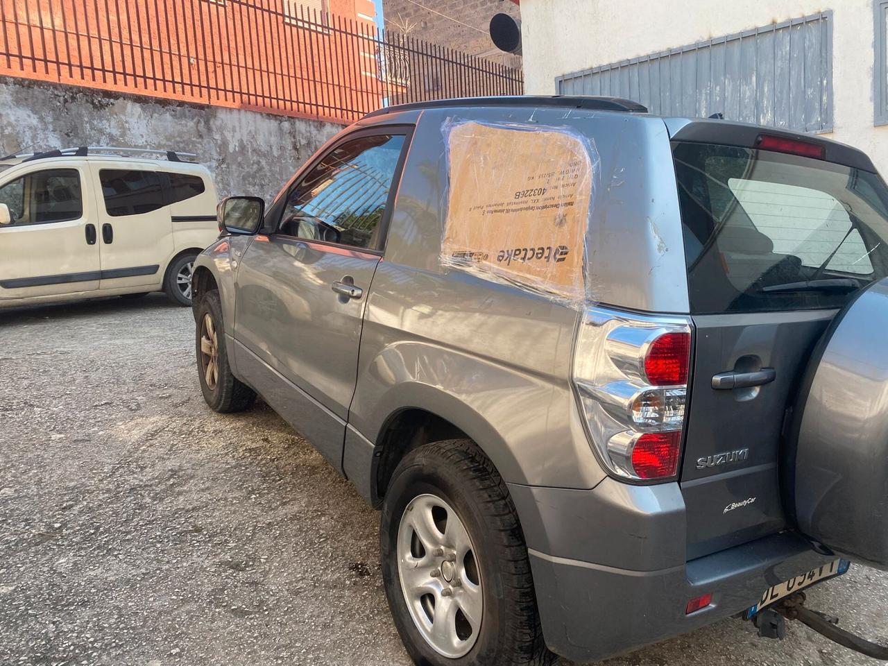 Suzuki Grand Vitara 1.9cc diesel(PRIVATO)-2007