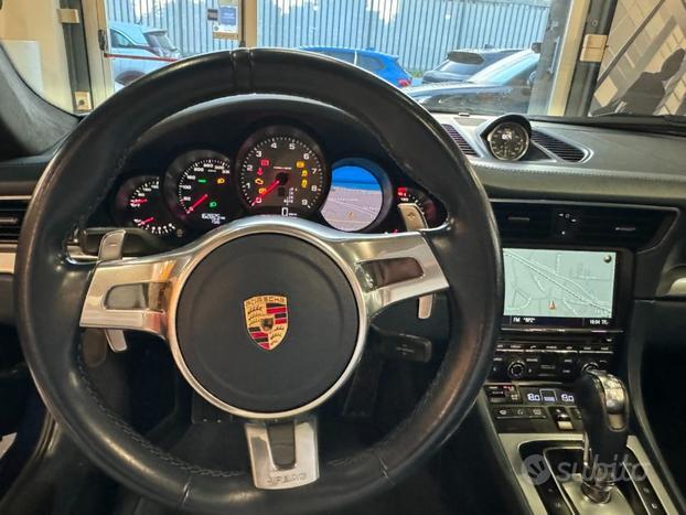 PORSCHE 911 3.8 Carrera 4S Coupé